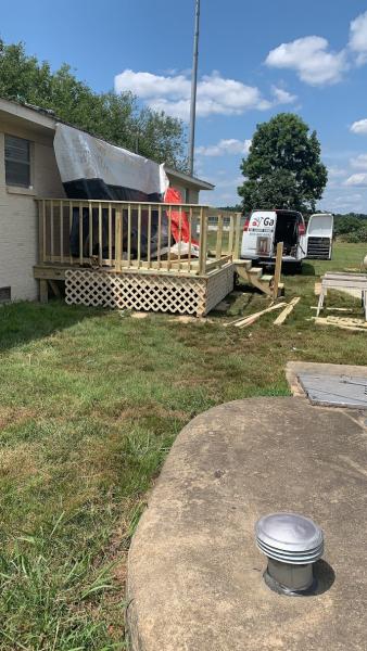Deck installation with lattice 
