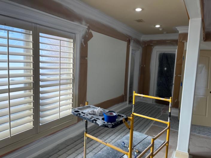 Trim and crown molding paint